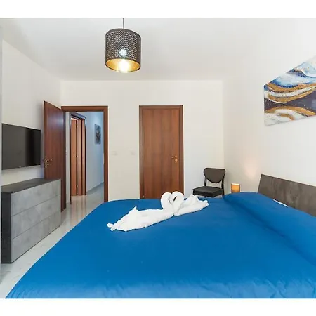アパート Lovely 2br Apt With Private Balcony In Marsalforn By 360 Estates