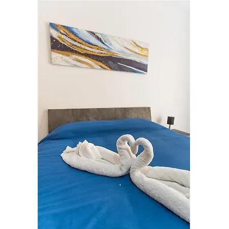 アパート Lovely 2br Apt With Private Balcony In Marsalforn By 360 Estates *