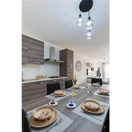 アパート Lovely 2br Apt With Private Balcony In Marsalforn By 360 Estates *
