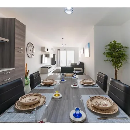 Lovely 2br Apt With Private Balcony In Marsalforn By 360 Estates