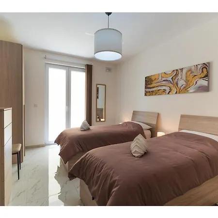 Lovely 2br Apt With Private Balcony In Marsalforn By 360 Estates Zebbug (Gozo)