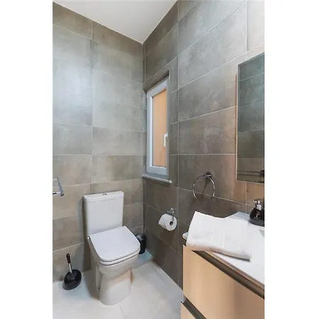 Lovely 2br Apt With Private Balcony In Marsalforn By 360 Estates * Zebbug (Gozo)